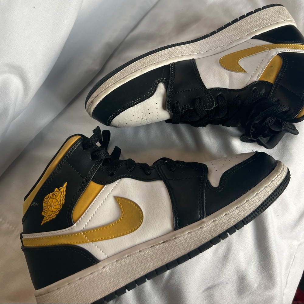 Air Jordan 1